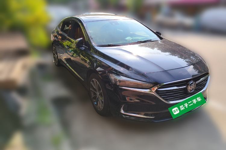 Used Buick LaCrosse 2019 28T Prestige Model Front Right 45 Deg