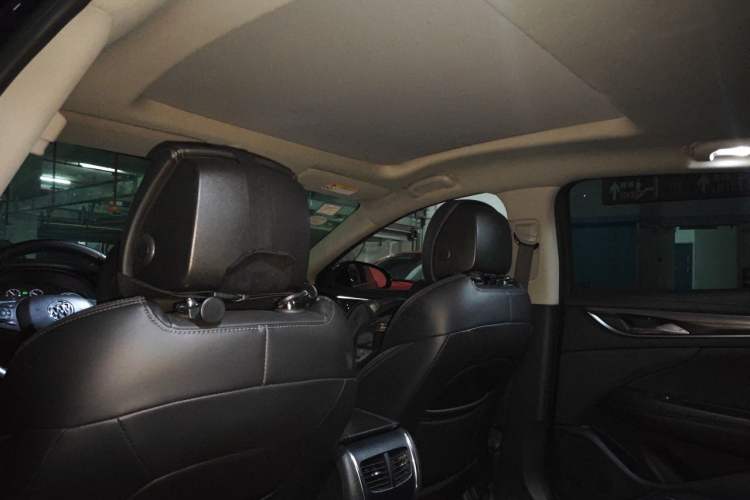 Used Buick LaCrosse 2019 28T Luxury Version Headliner