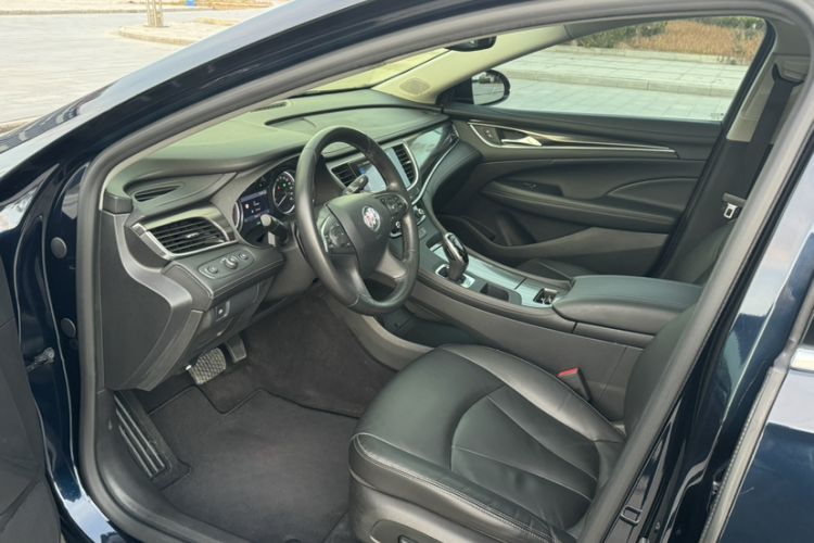Used Buick LaCrosse 2019 28T Luxury Version Interior 2