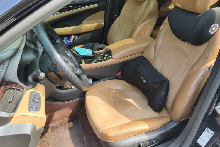 Used Buick LaCrosse 2019 28T Prestige Model Left Front Seat