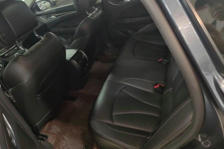 Used Buick LaCrosse 2019 28T Luxury Version Left Rear Seat