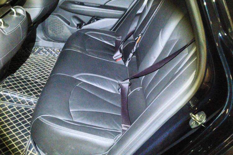 Used Buick LaCrosse 2019 28T Luxury Version Left Rear Seat
