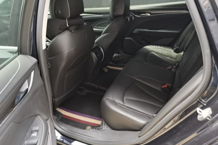 Used Buick LaCrosse 2019 28T Luxury Version Left Rear Seat