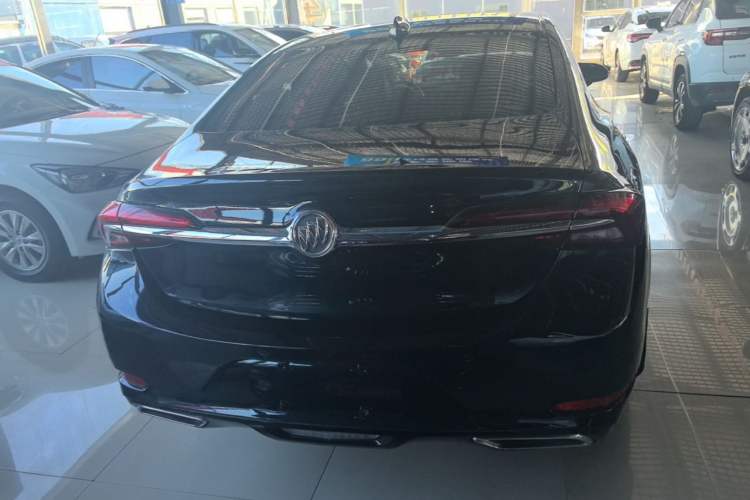 Used Buick LaCrosse 2019 28T Luxury Version Rear