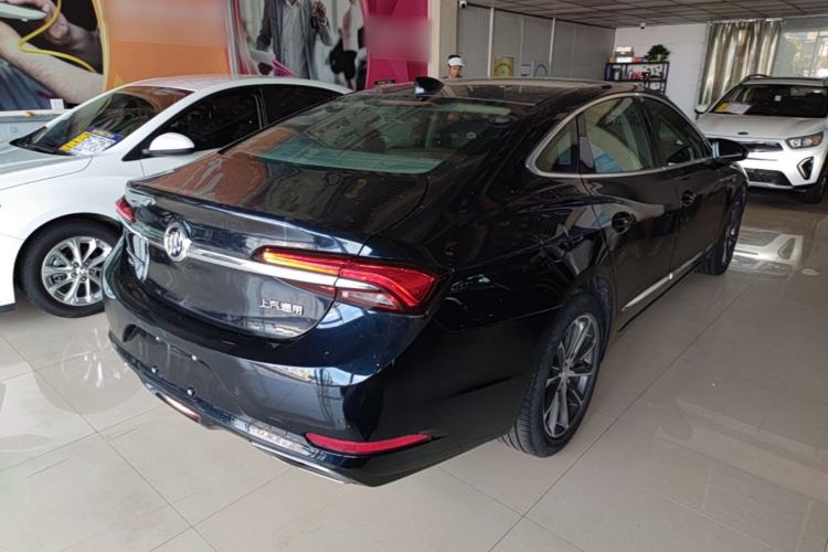 Used Buick LaCrosse 2019 28T Luxury Version Rear Right 45 Deg