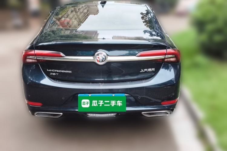 Used Buick LaCrosse 2019 28T Elite Edition Rear