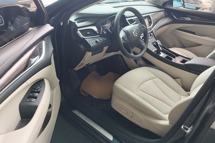 Used Buick LaCrosse 2019 28T Elite Edition Driver Seat