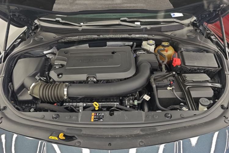 Used Buick LaCrosse 2019 28T Luxury Version Engine Bay