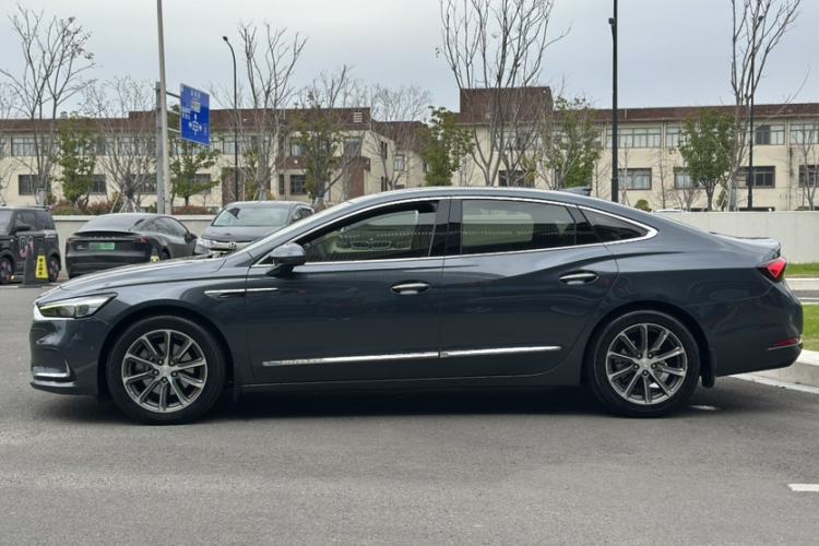 Used Buick LaCrosse 2019 28T Prestige Model Exterior 1