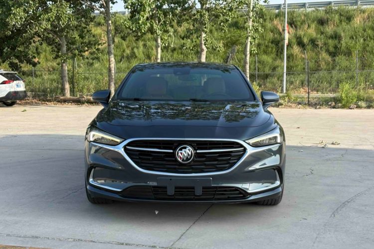 Used Buick LaCrosse 2019 28T Prestige Model Exterior 5