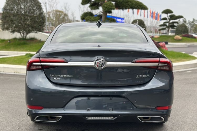 Used Buick LaCrosse 2019 28T Prestige Model Exterior 6