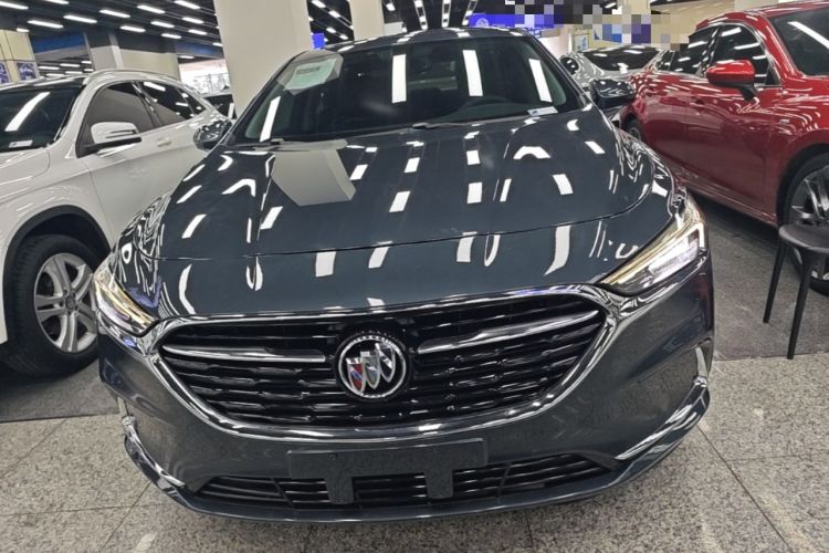 Used Buick LaCrosse 2019 28T Luxury Version Front