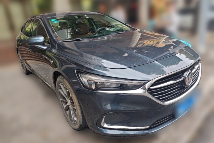 Used Buick LaCrosse 2019 28T Luxury Version Front Right 45 Deg