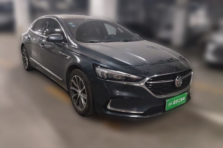 Used Buick LaCrosse 2019 28T Prestige Model Front Right 45 Deg