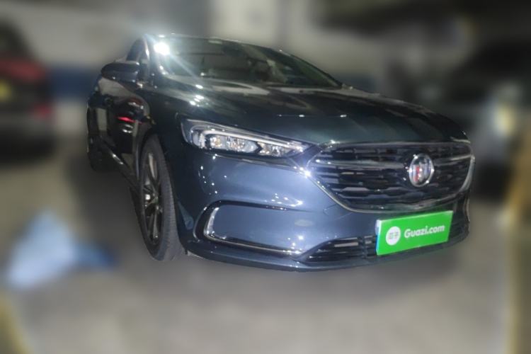 Used Buick LaCrosse 2019 28T Luxury Version Front Right 45 Deg