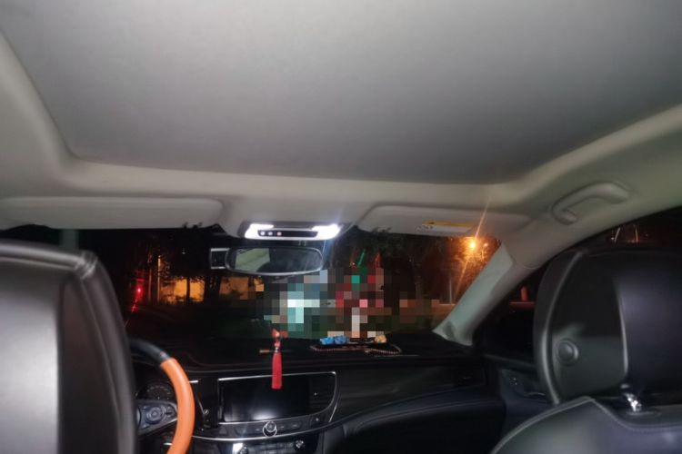 Used Buick LaCrosse 2019 28T Luxury Version Headliner