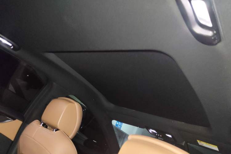 Used Buick LaCrosse 2019 28T Prestige Model Headliner