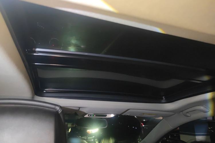 Used Buick LaCrosse 2019 28T Luxury Version Headliner