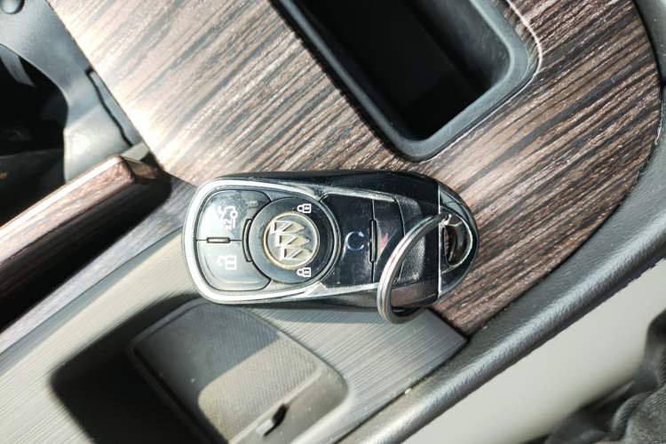Used Buick LaCrosse 2019 28T Elite Edition Interior 1