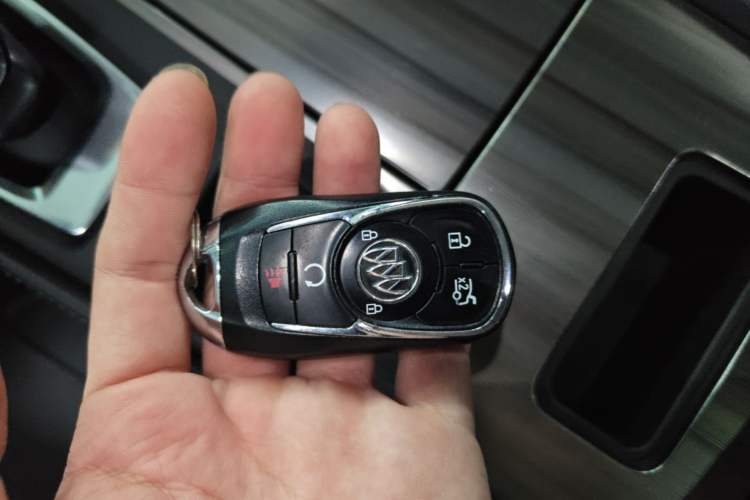 Used Buick LaCrosse 2019 28T Luxury Version Interior 1