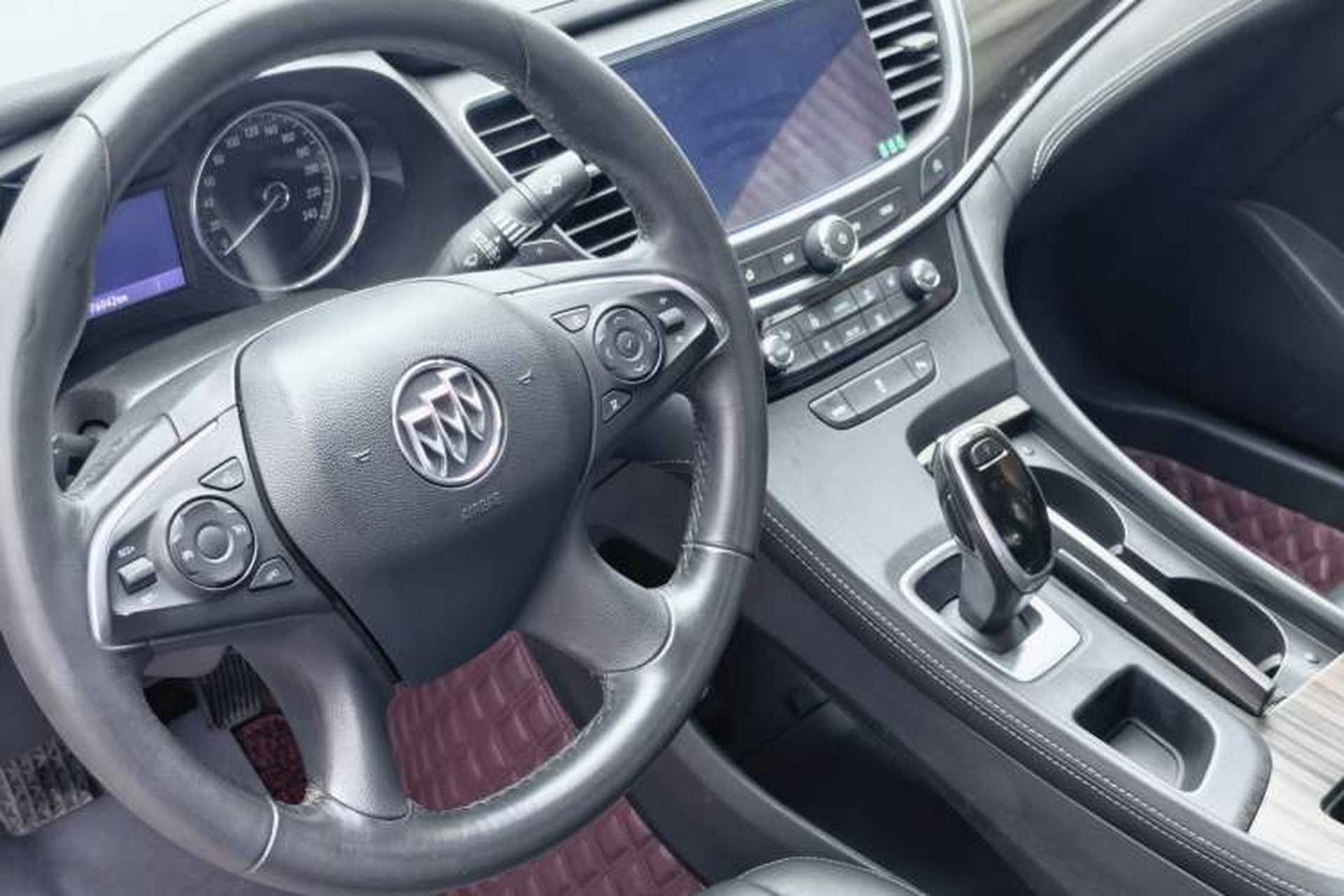 Used Buick LaCrosse 2019 28T Luxury Version Interior 3