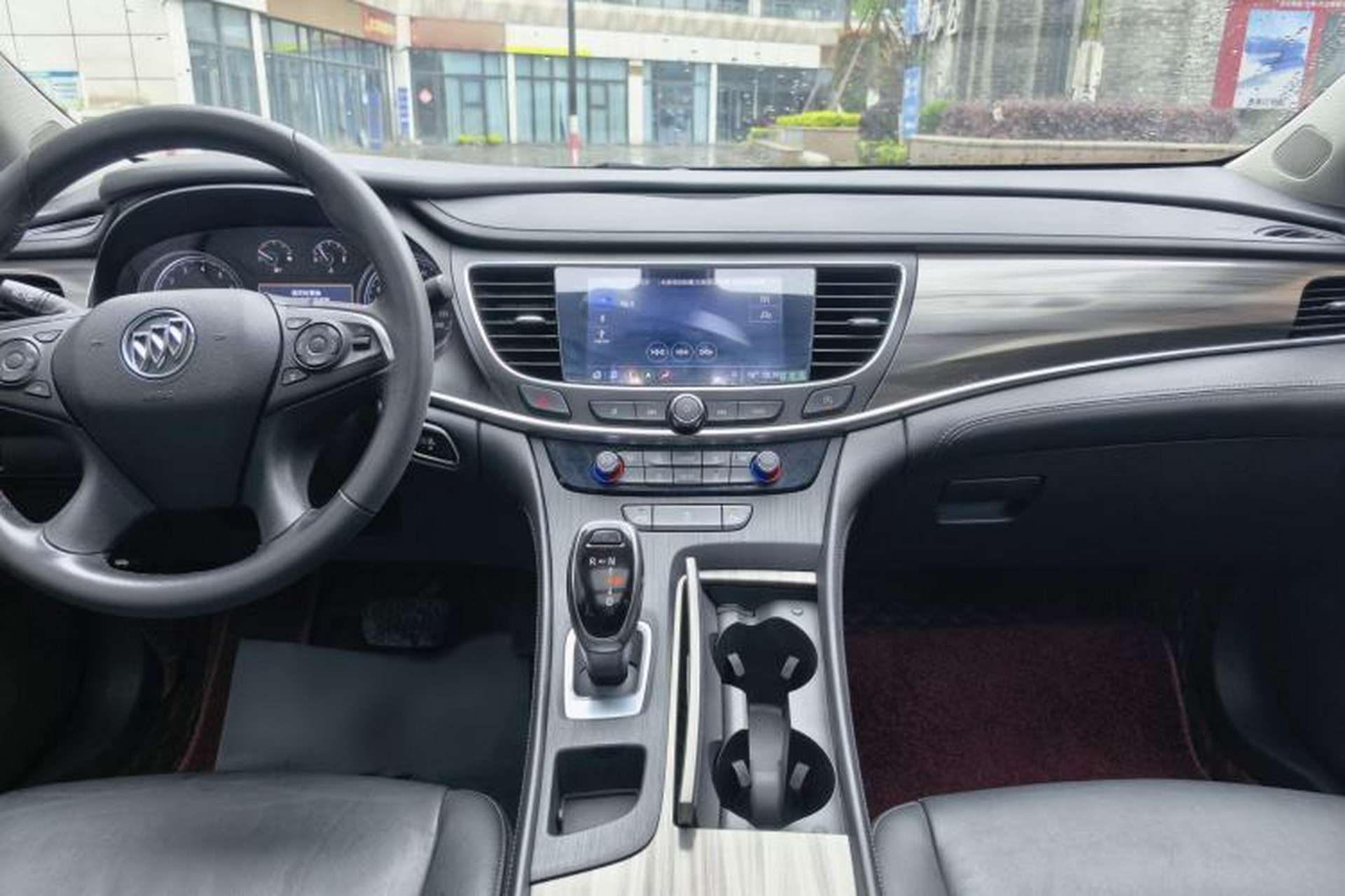 Used Buick LaCrosse 2019 28T Luxury Version Interior 5