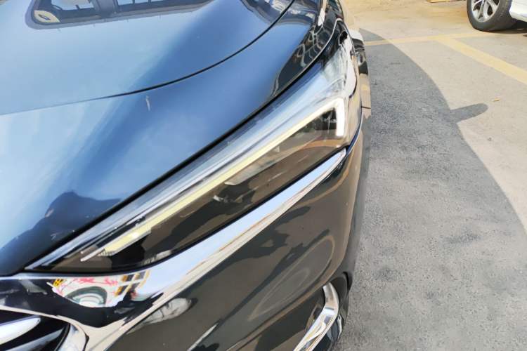 Used Buick LaCrosse 2019 28T Elite Edition Left Front Headlight