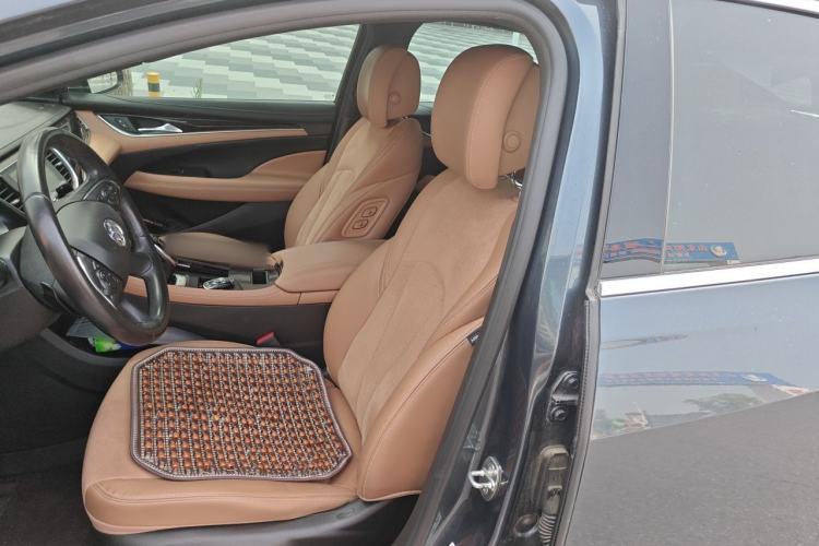 Used Buick LaCrosse 2019 28T Prestige Model Left Front Seat