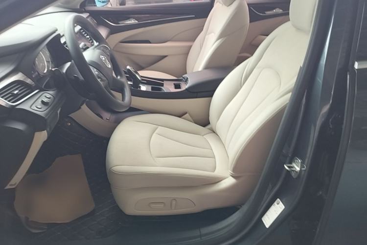Used Buick LaCrosse 2019 28T Elite Edition Left Front Seat
