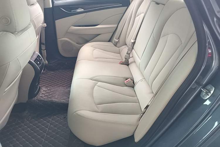 Used Buick LaCrosse 2019 28T Elite Edition Left Rear Seat