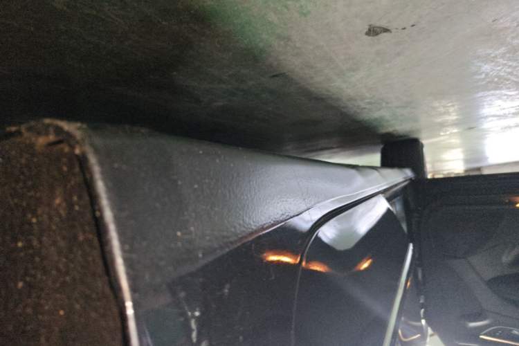Used Buick LaCrosse 2019 28T Luxury Version Left Side Sill