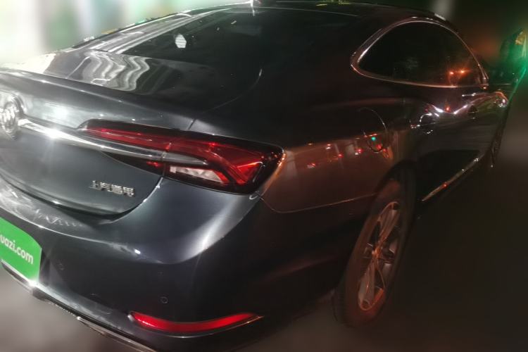 Used Buick LaCrosse 2019 28T Luxury Version Rear Right 45 Deg
