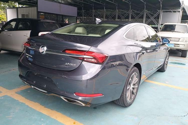 Used Buick LaCrosse 2019 28T Elite Edition Rear Right 45 Deg