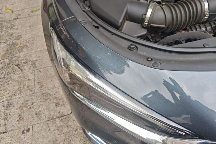 Used Buick LaCrosse 2019 28T Luxury Version Right Front Headlight