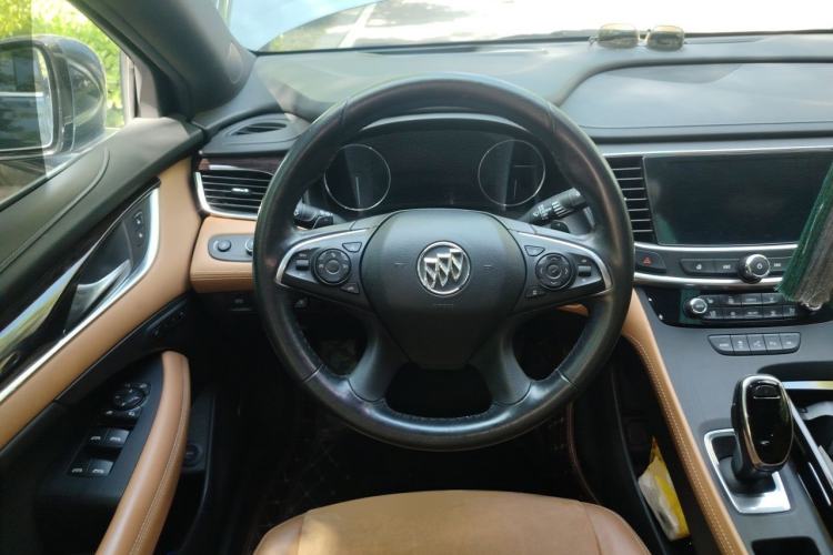 Used Buick LaCrosse 2019 28T Prestige Model Steering Wheel