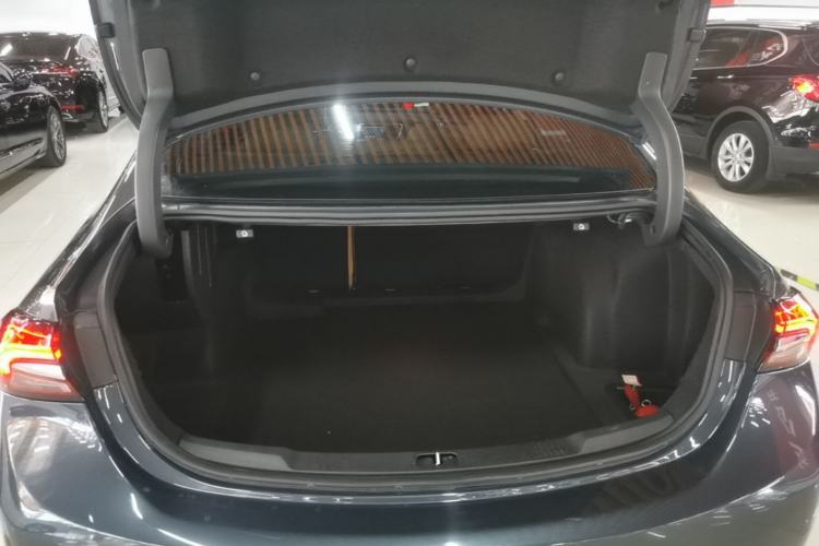Used Buick LaCrosse 2019 28T Prestige Model Trunk