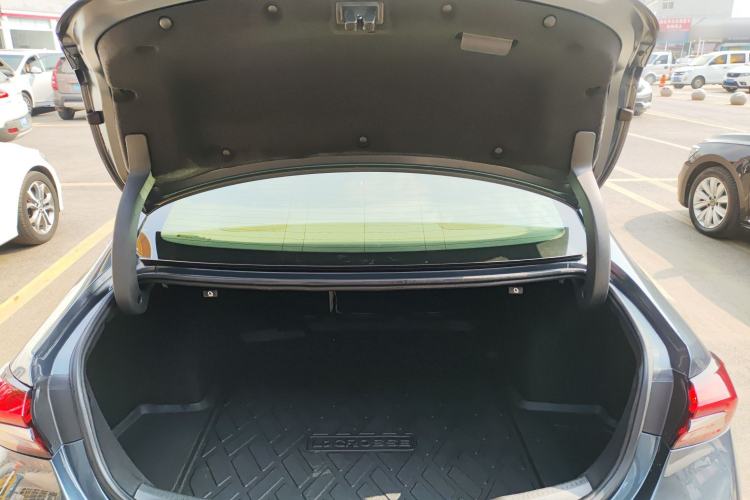 Used Buick LaCrosse 2019 28T Elite Edition Trunk