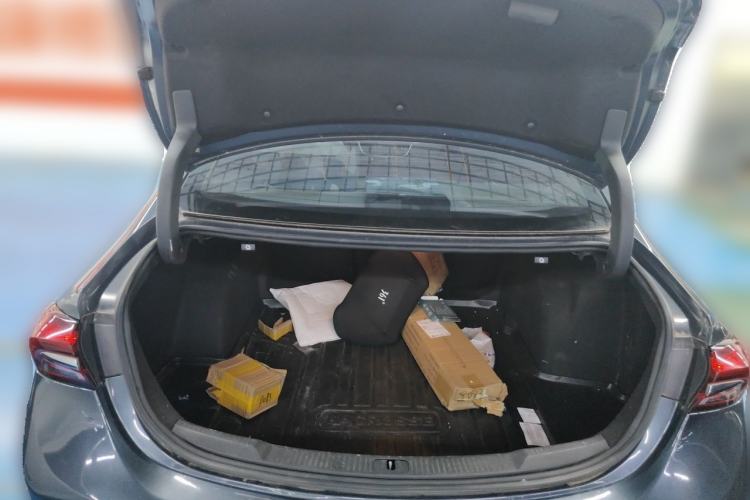 Used Buick LaCrosse 2019 28T Luxury Version Trunk