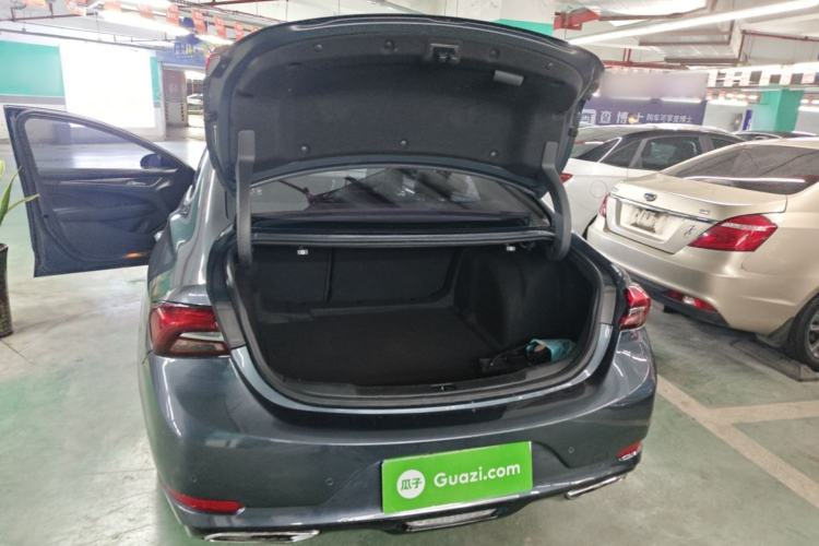 Used Buick LaCrosse 2019 28T Luxury Version Trunk