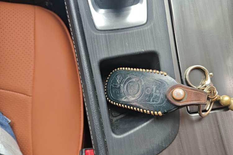 Used Buick LaCrosse 2019 28T Luxury Version Vehicle Key