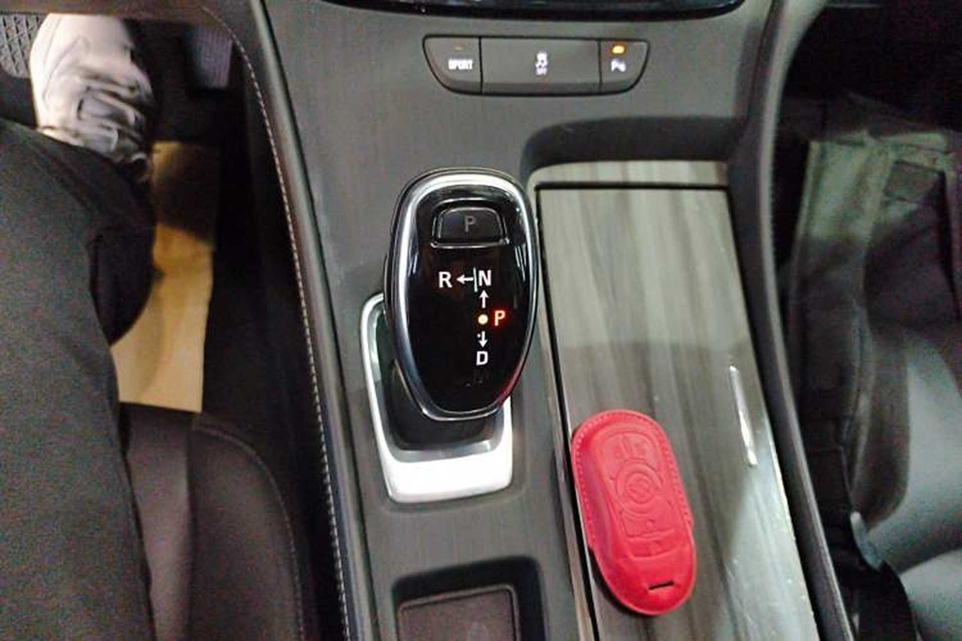 Used Buick LaCrosse 2019 28T Luxury Version Gear Lever