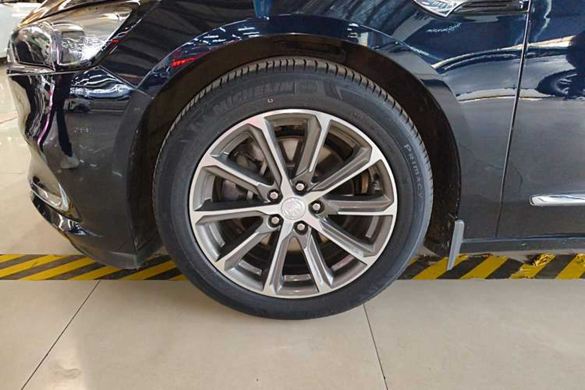 Used Buick LaCrosse 2019 28T Luxury Version Left Front Wheel Hub