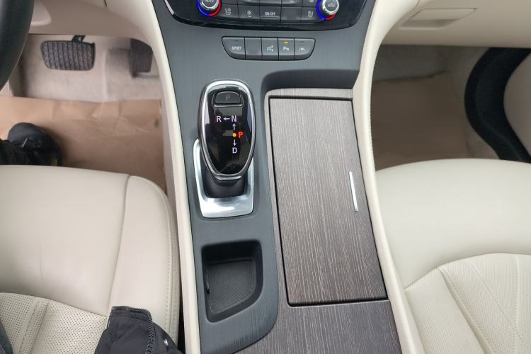 Used Buick LaCrosse 2019 28T Avenir Gear Lever