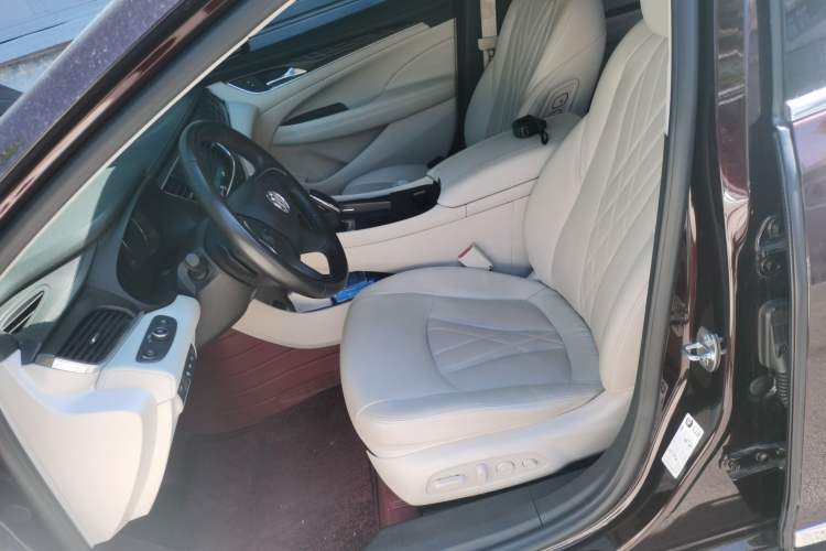 Used Buick LaCrosse 2019 28T Avenir Left Front Seat