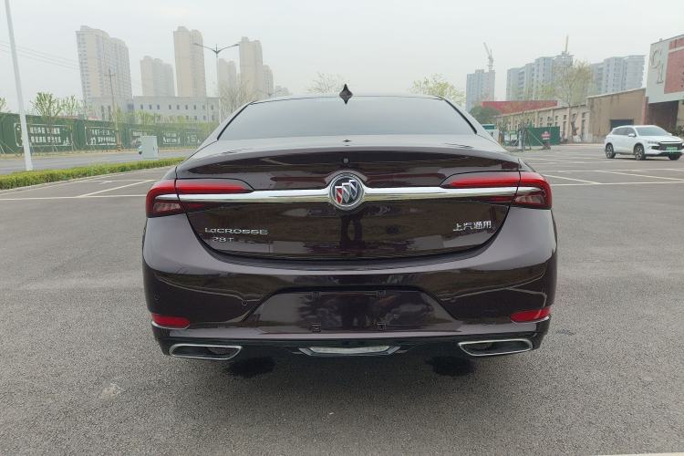 Used Buick LaCrosse 2019 28T Avenir Rear