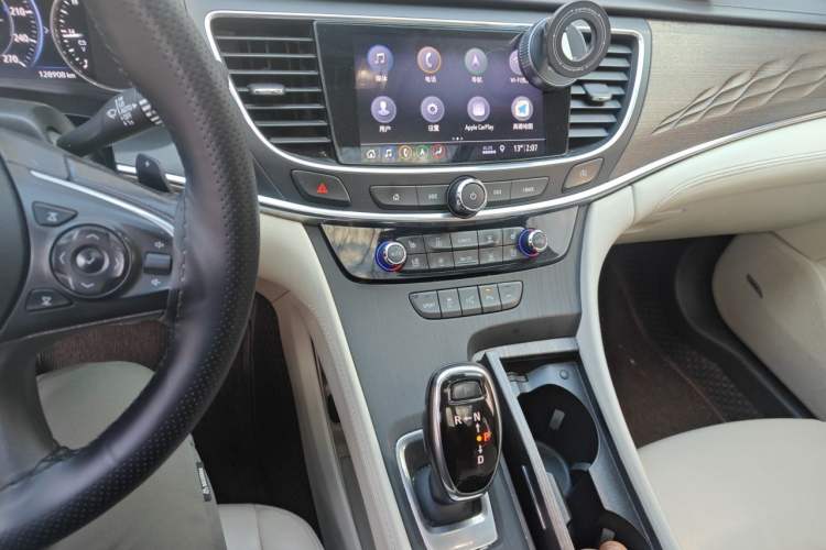 Used Buick LaCrosse 2019 28T Avenir Audio And AC Panel
