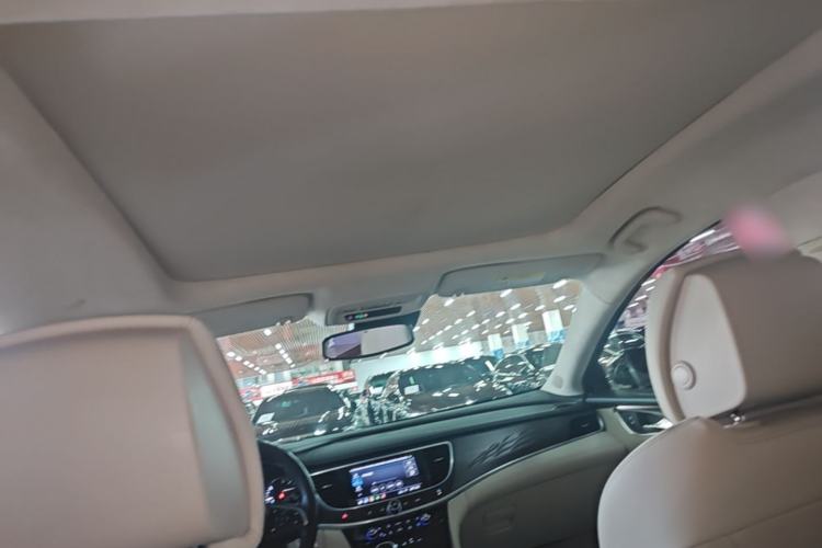Used Buick LaCrosse 2019 28T Avenir Headliner