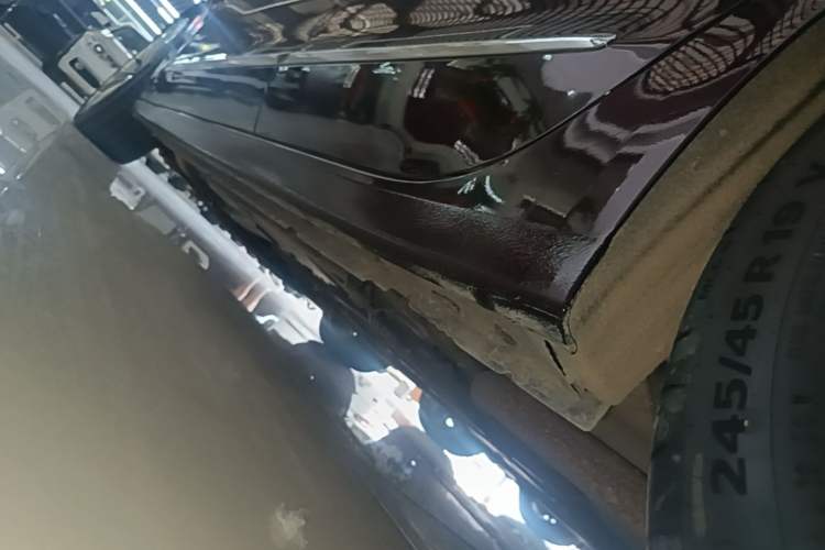 Used Buick LaCrosse 2019 28T Avenir Left Side Sill