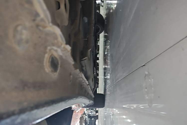 Used Buick LaCrosse 2019 28T Avenir Left Side Sill