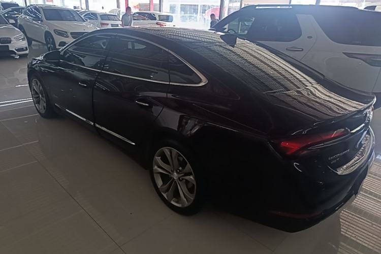 Used Buick LaCrosse 2019 28T Avenir Rear Left 45 Deg